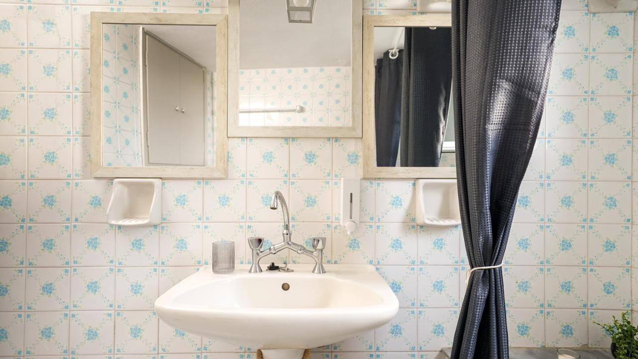Traditional Dame Lejlighed Mési Eksteriør billede