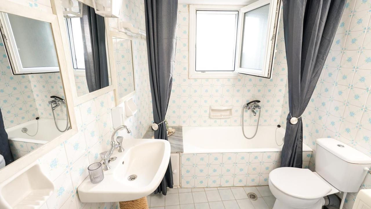 Traditional Dame Lejlighed Mési Eksteriør billede